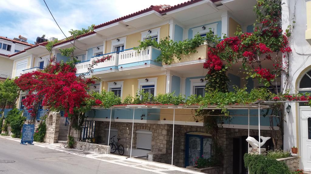 Paris Beach Hotel Ireo  Ngoại thất bức ảnh
