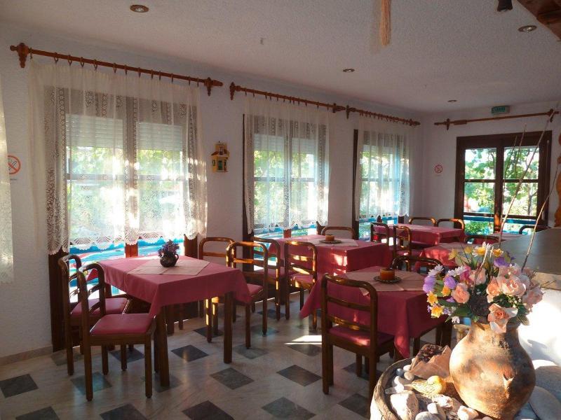 Paris Beach Hotel Ireo  Ngoại thất bức ảnh
